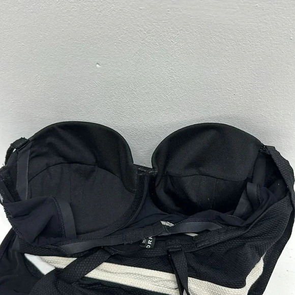 Torrid Swim Suit One Piece Textured High Neck Convertible Straps Black Large - Picture 9 of 11